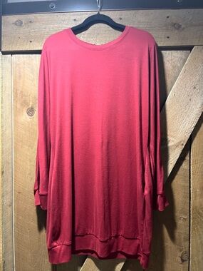 Relaxed Long Sleeve Tunic Top in Coral